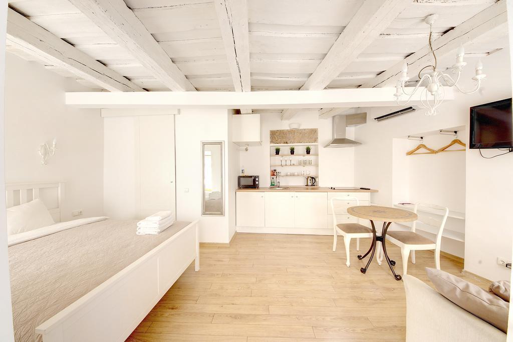 Zemaitijos St Studio Apartment ヴィリニュス エクステリア 写真